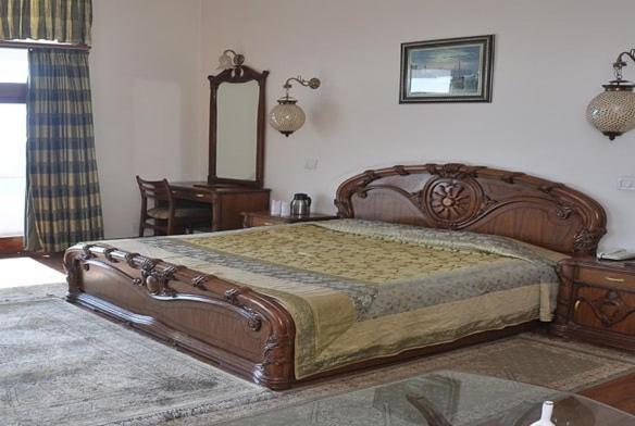 Hotel Blossom Shimla Eksteriør bilde