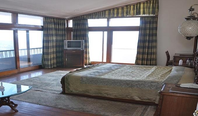 Hotel Blossom Shimla Eksteriør bilde